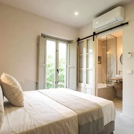 Velo Vern 3- Luxury Penthouse W Views Of